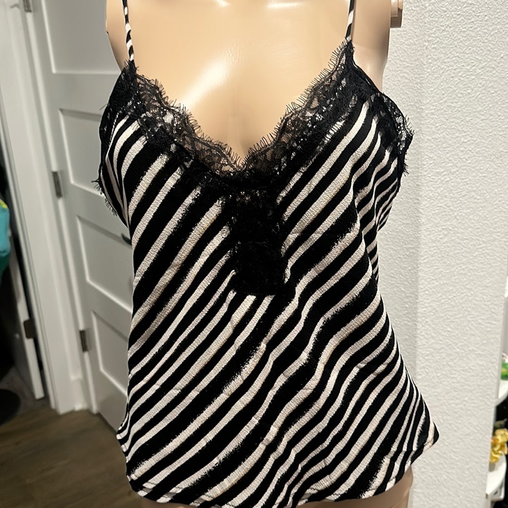 NWT Ten-Sixty Sherman Shell